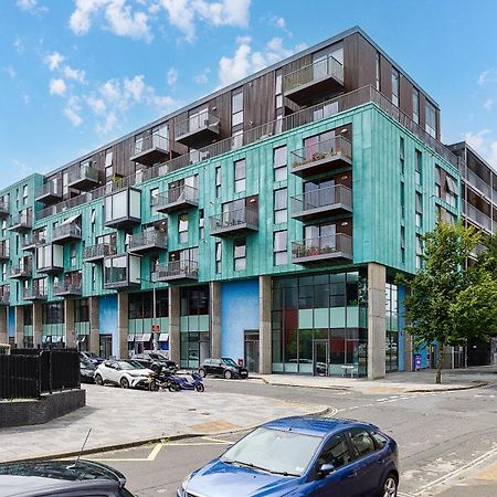 Premium Apartment - Allocated Parking - Great Location Plymouth Eksteriør billede
