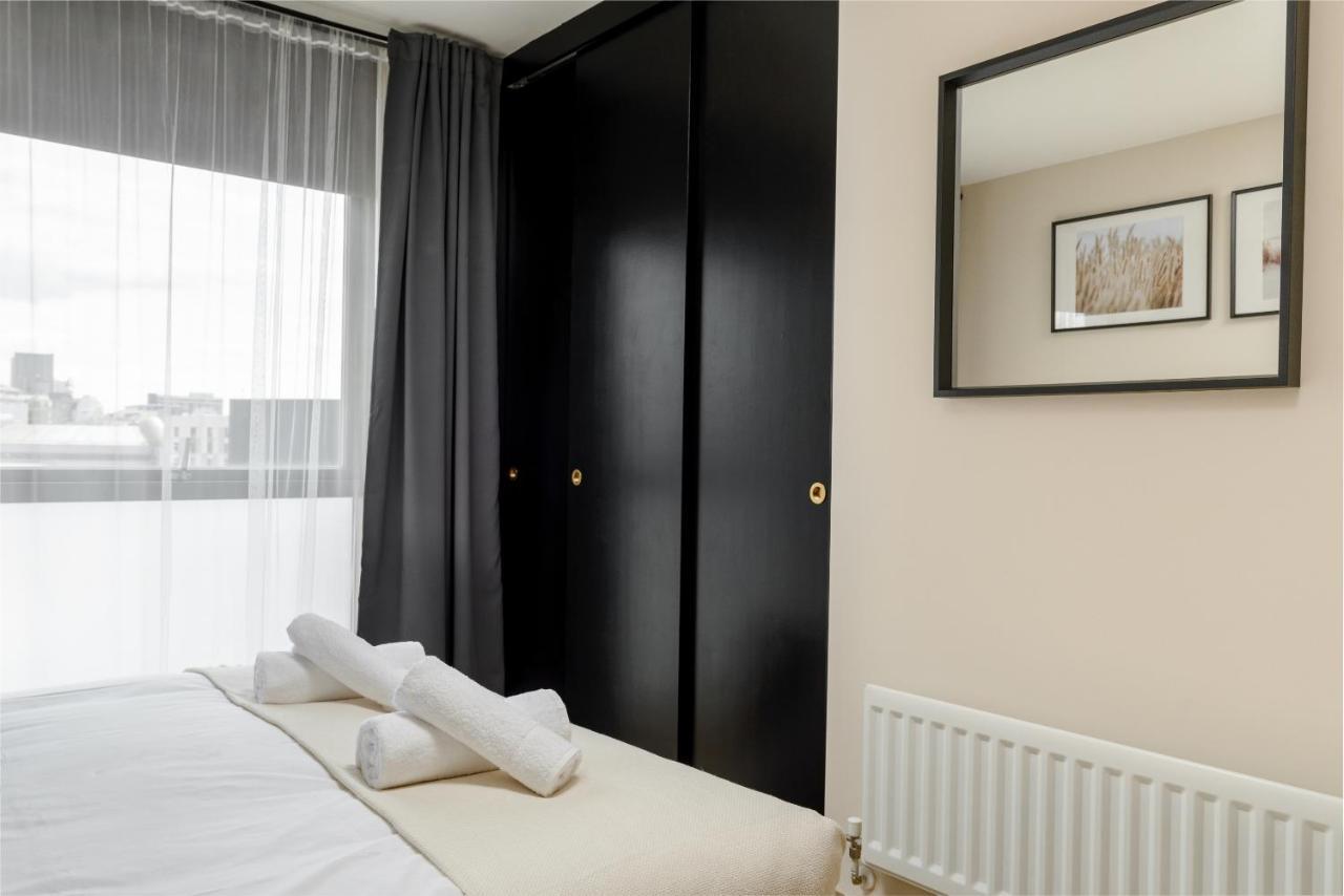 Premium Apartment - Allocated Parking - Great Location Plymouth Eksteriør billede